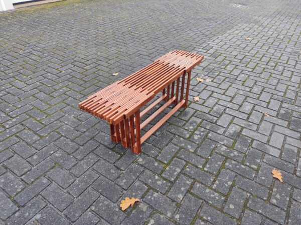 Houten bank